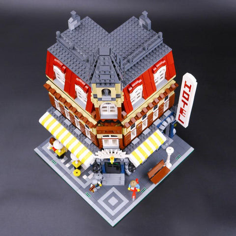 King 84002 Modular Cafe Corner Previously known as Lepin 15002 Big Brick Store