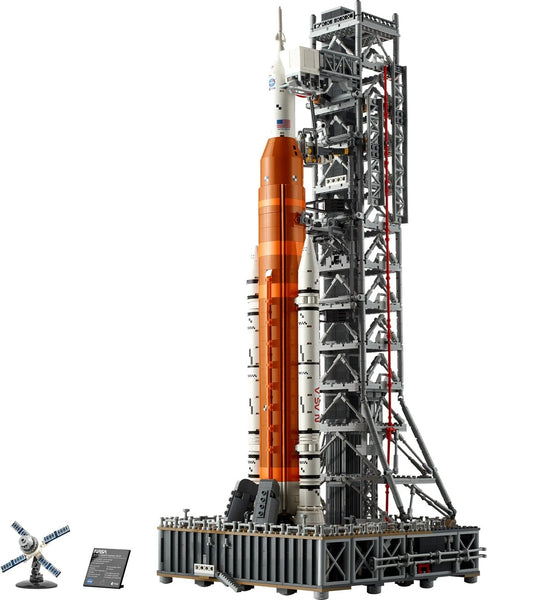 67013 NASA Artemis Space Launch System