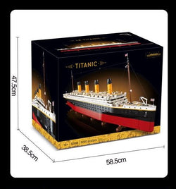 *EXCLUSIVE* 82996 Titanic