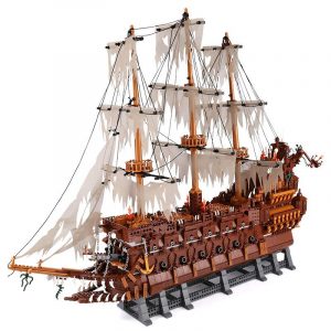 King 83015 Pirates of The Caribbean The Flying Dutchman (Previously known as Lepin 16016)